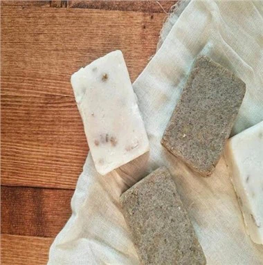 Táirge cúraim craicinn a exfoliating do dhuine fásta